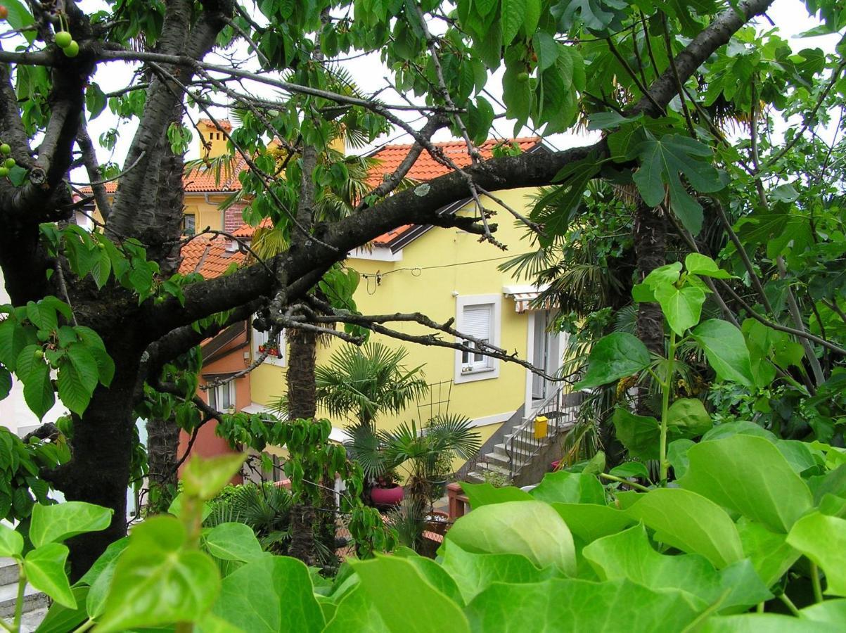 Apartment Bougainvilla Opatija Buitenkant foto